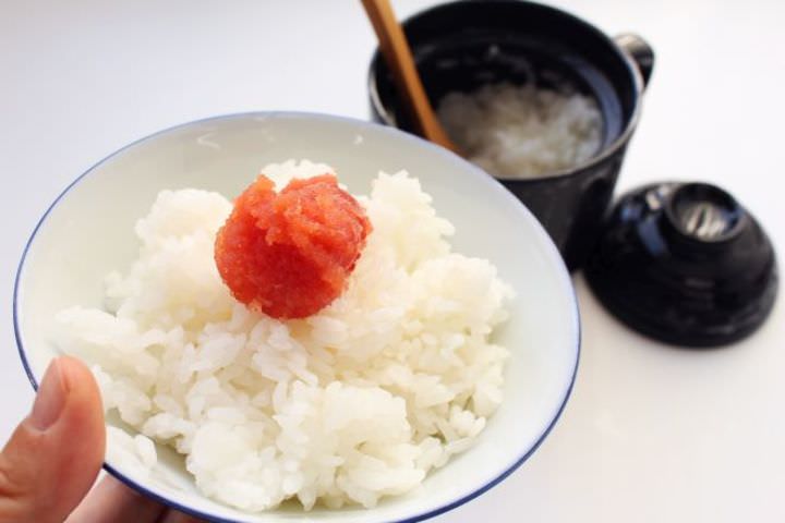 ダイソーの「炊飯マグ（1合用）」は“お米ちょい少なめ”で炊くのがポイント！
