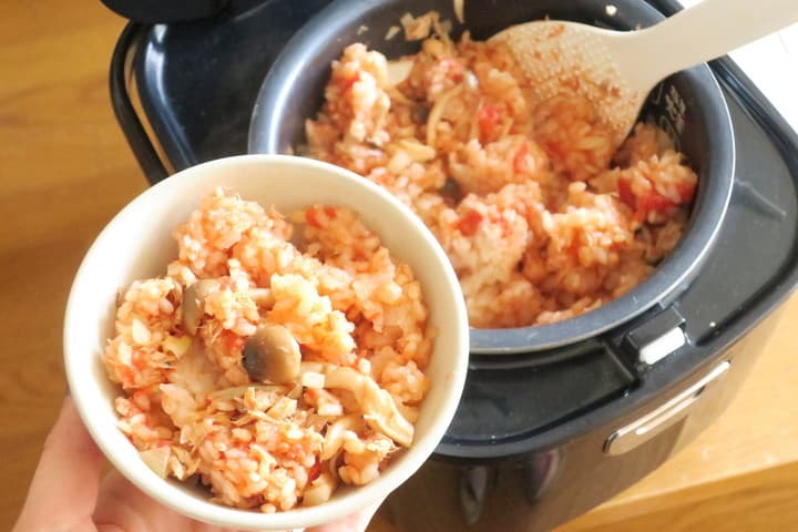 トマトとツナの炊き込みご飯 レシピ！缶詰だけで簡単に！