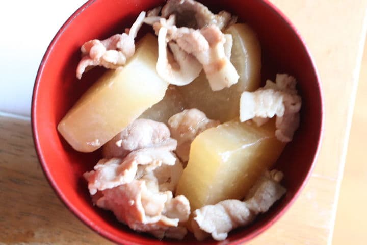 あっさり大根 こってり豚バラが最高 豚バラ大根 レシピ シンプル味付けで簡単 素材引き立つ えん食べ