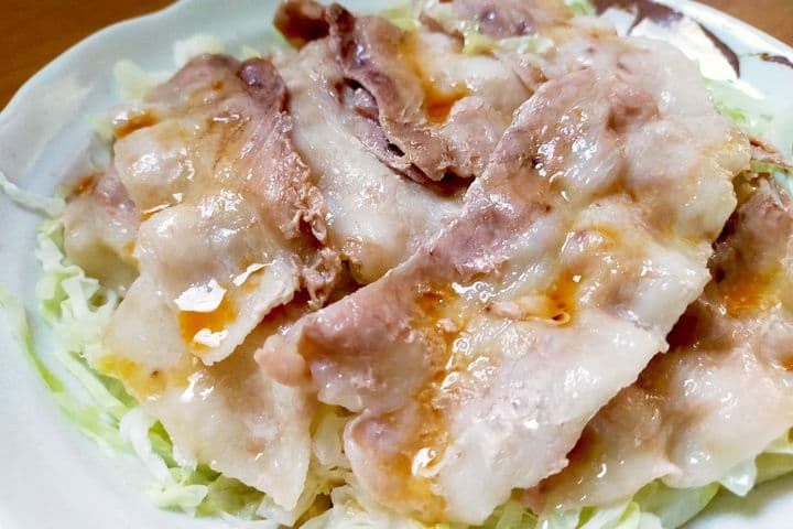 レンジで簡単「豚バラキャベツ」のレシピ！