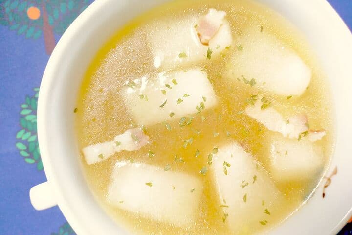 「冬瓜とベーコンのとろとろスープ」レシピ コンソメとベーコンのうまみたっぷり！