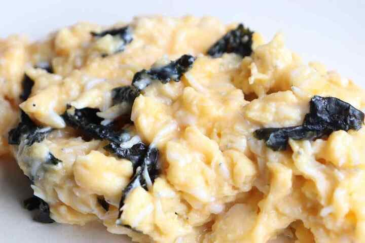 「しらすと海苔のスクランブルエッグ」レシピ！とろとろ卵にしらすと白だしの旨み 海苔で風味豊かに