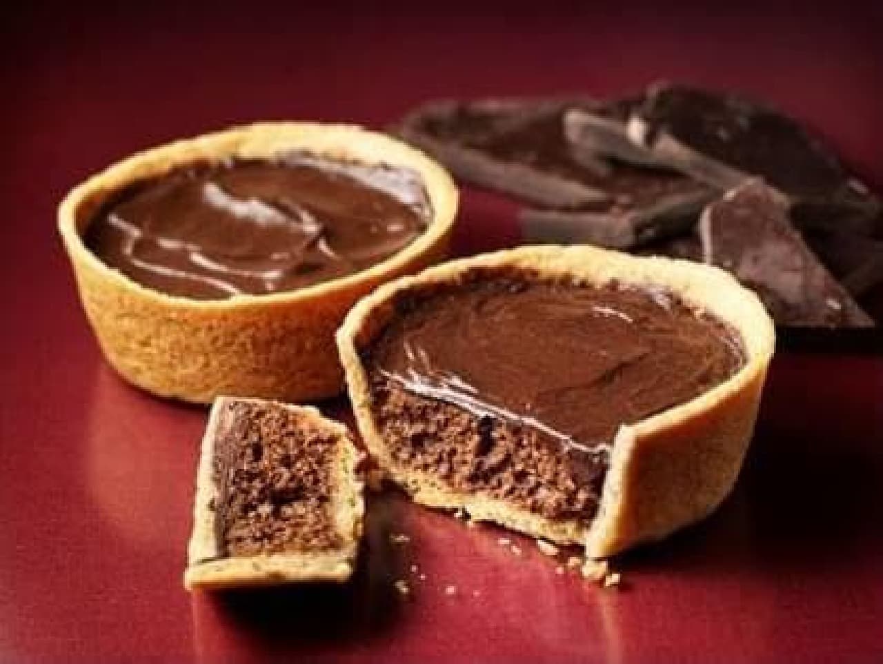 Soft and fluffy "chocolate cheese tart"