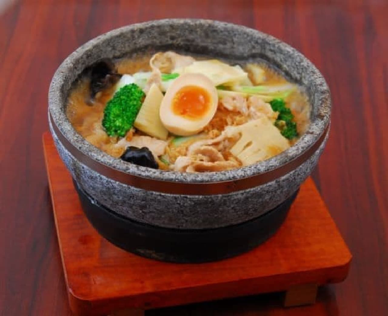 Limited to 5 meals a day! "Ishiyaki Spring Vegetable Bamboo Shoot Ramen"