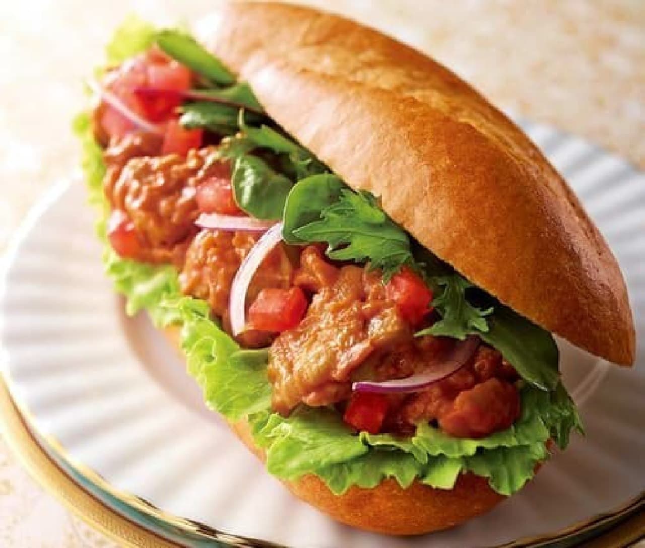 Everyone's favorite butter chicken curry is a sandwich!