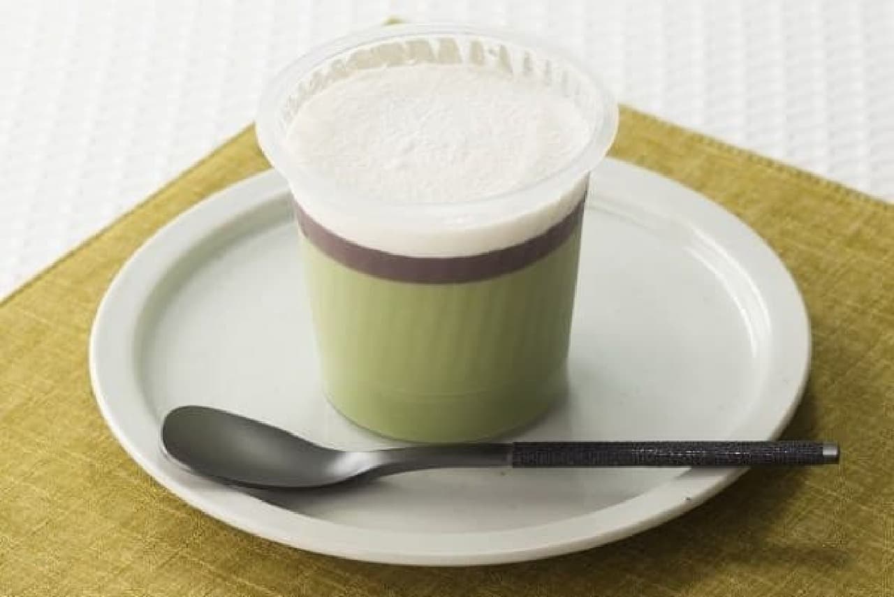 Uji matcha milk pudding with a smooth texture