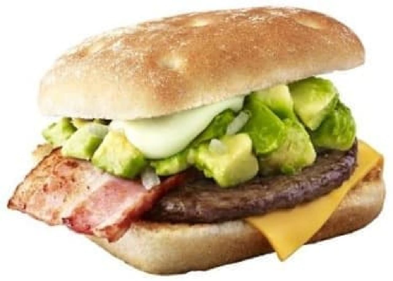 Sandwich the avocado with the chewy "Cibatta" bread! (The photo is "avocado beef")