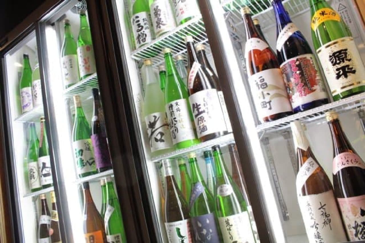 All-you-can-drink Japanese sake "KURANDO SAKE MARKET" 2nd store in Asakusa