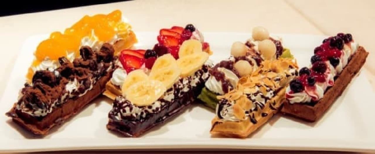 New sweets shop "Crazed Waffle" is now available