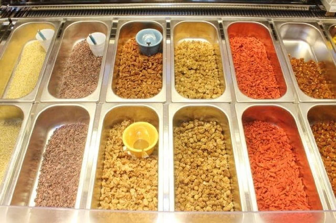 Toppings lined up in the showcase