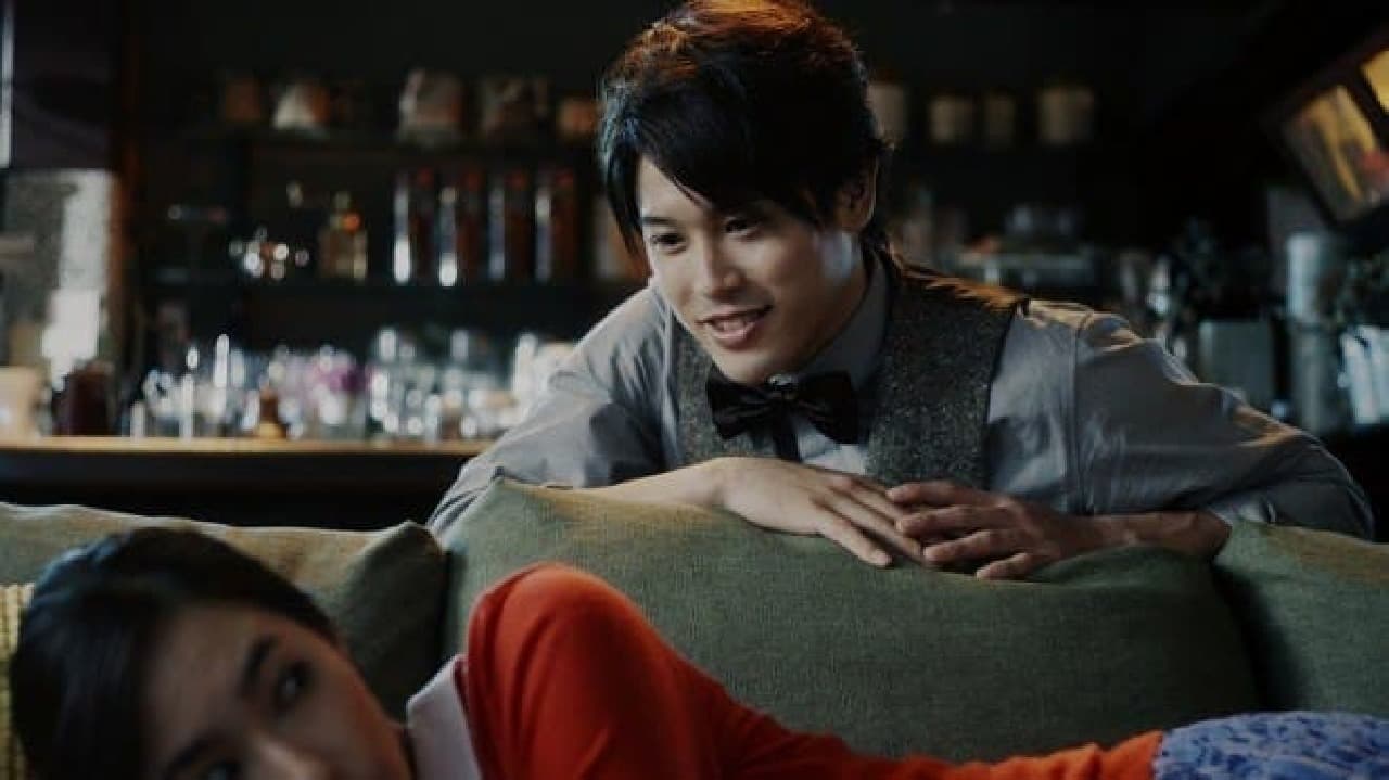 Atsuto Uchida appearing in the commercial