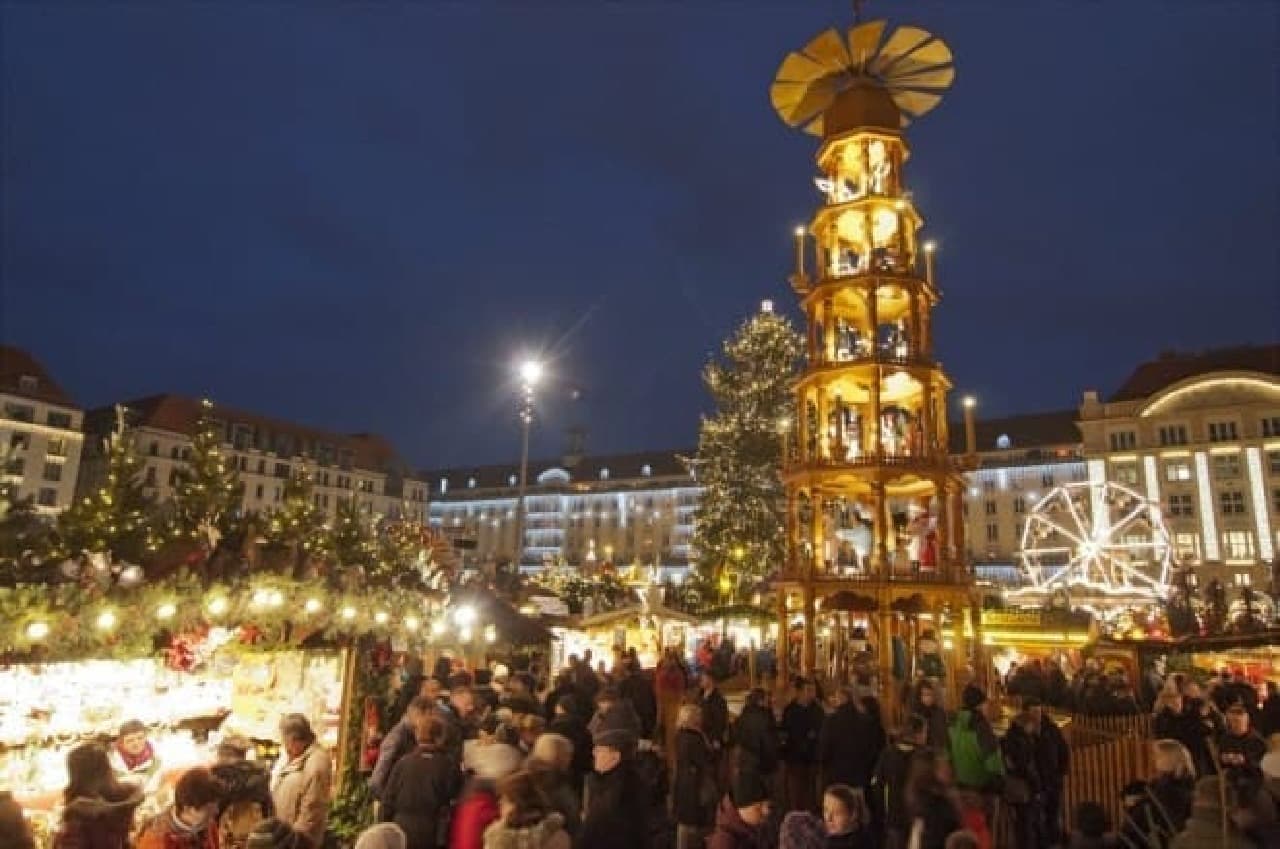 Tokyo Christmas Market 2015 will be held! (The image is a Christmas market in Dresden, Germany)