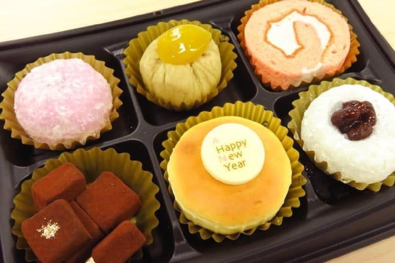 What is "Sweets Osechi" for New Year's dessert?