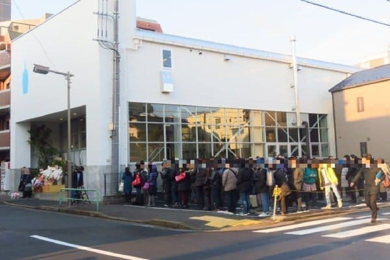 When Blue Bottle Coffee opens. There was a long line