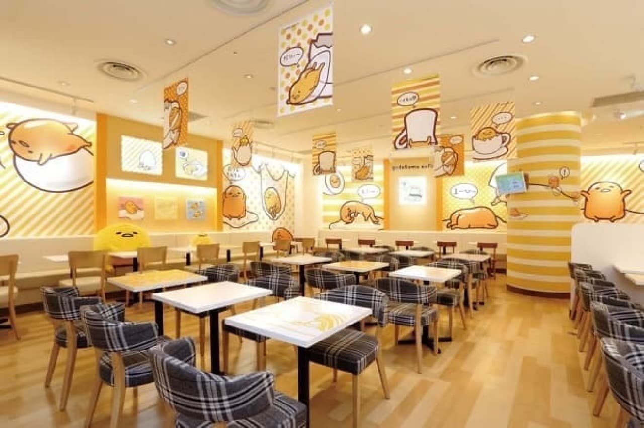 ぐでたま初の常設カフェ ぐでたまかふぇ Hep Five店 大阪にオープン えん食べ