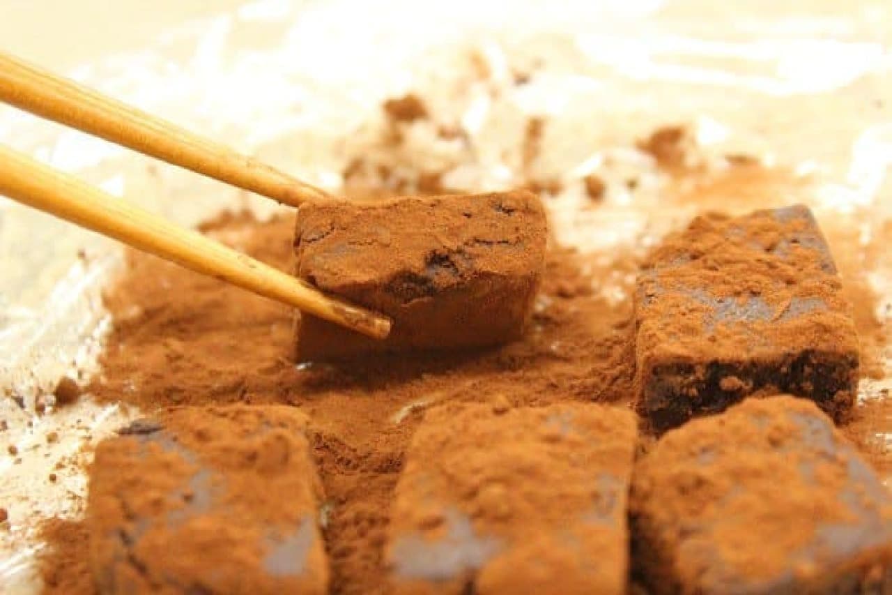 簡単レシピ 材料2つ 1分で作れる 生チョコ バレンタインにもどうぞ えん食べ