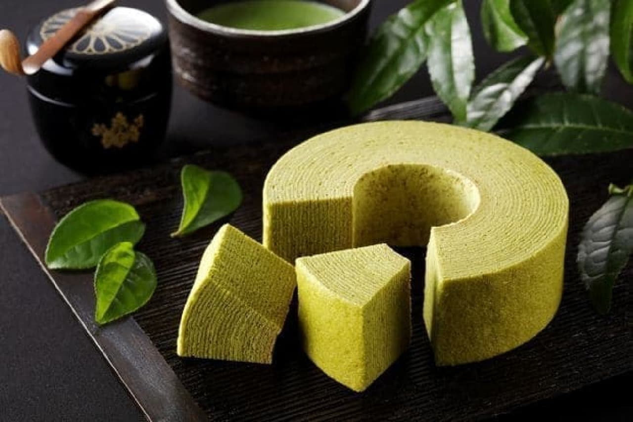 Three types of matcha sweets are now available