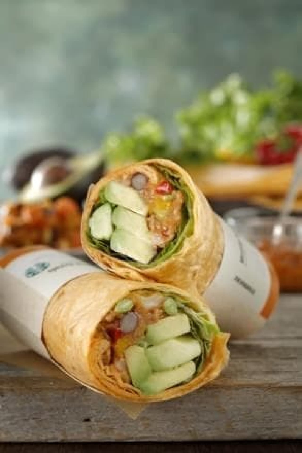 New to Starbucks "Salad Wrap"! (The image is "Mexican Avocado")