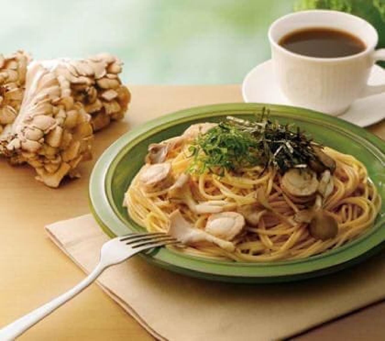 Cafe de Clie Pasta Scallops and Maitake mushroom butter soy sauce