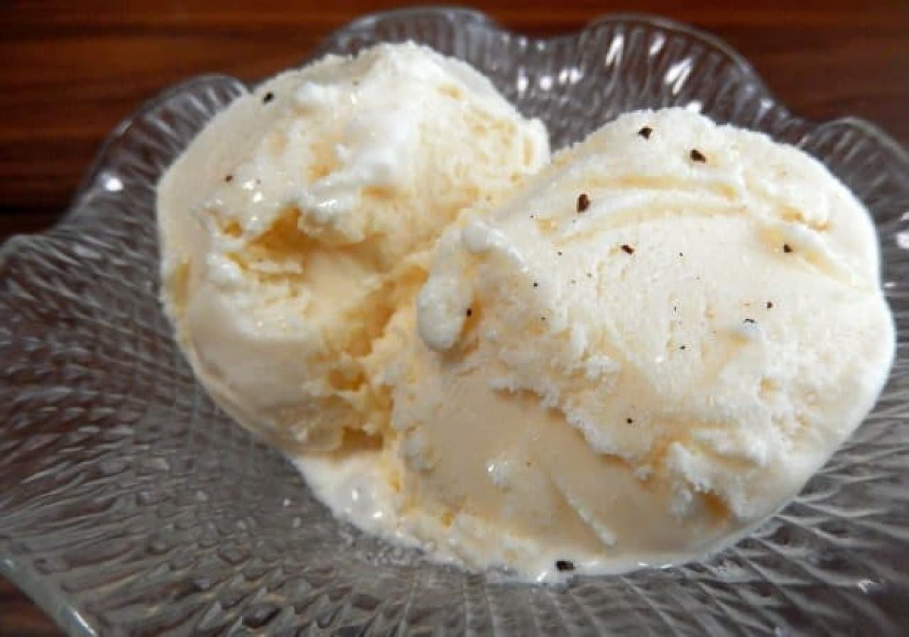 Truffle salt on ice cream