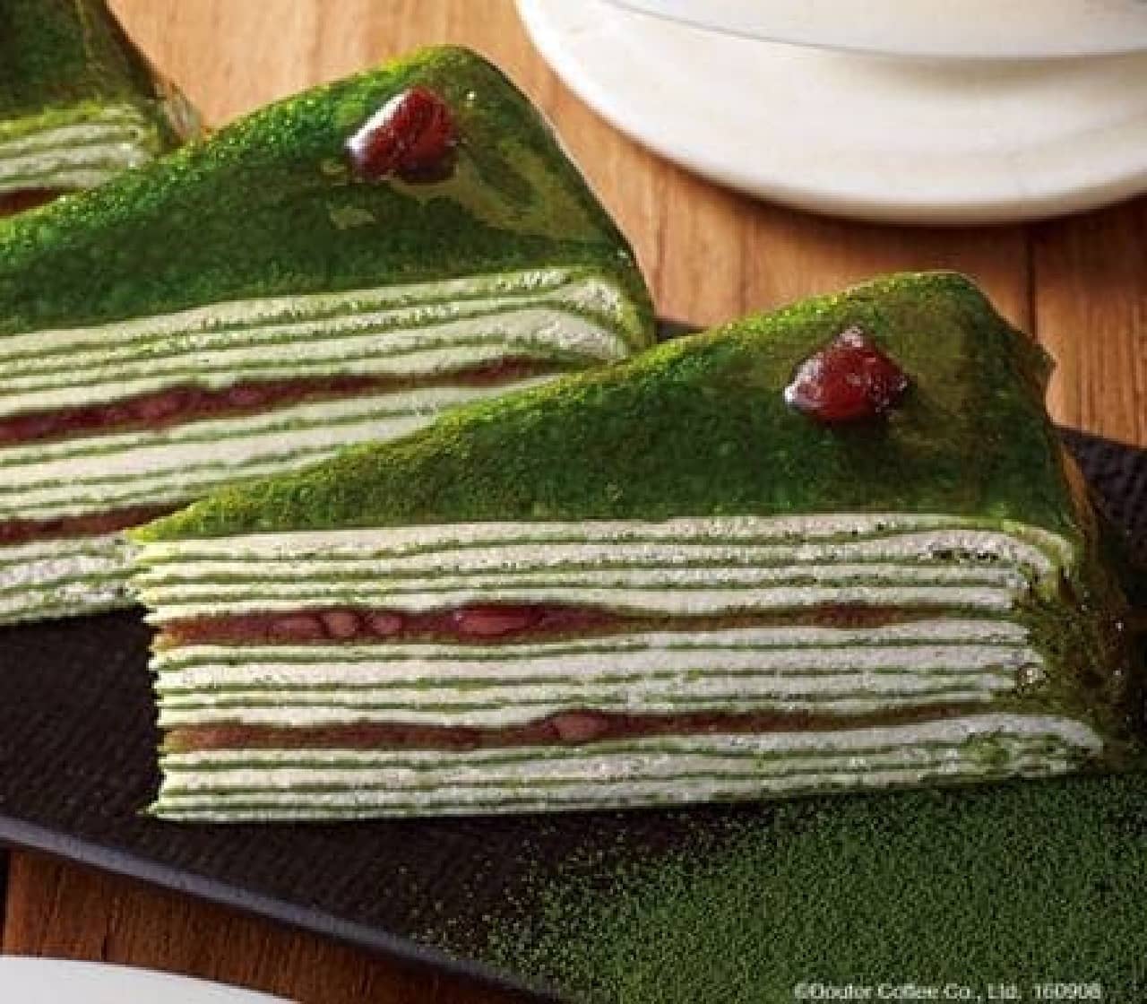 Doutor "Mille crêpes of matcha and red beans"