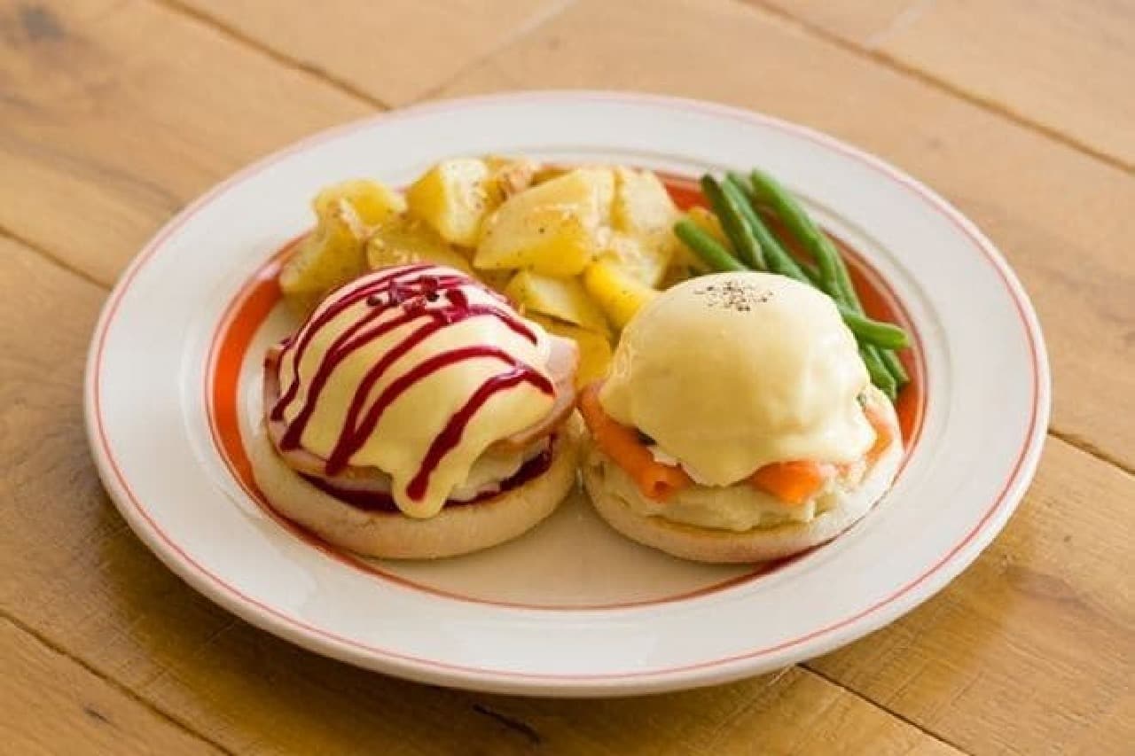 Eggs'n Things "Turkey and Smoked Salmon Eggs Benedict"