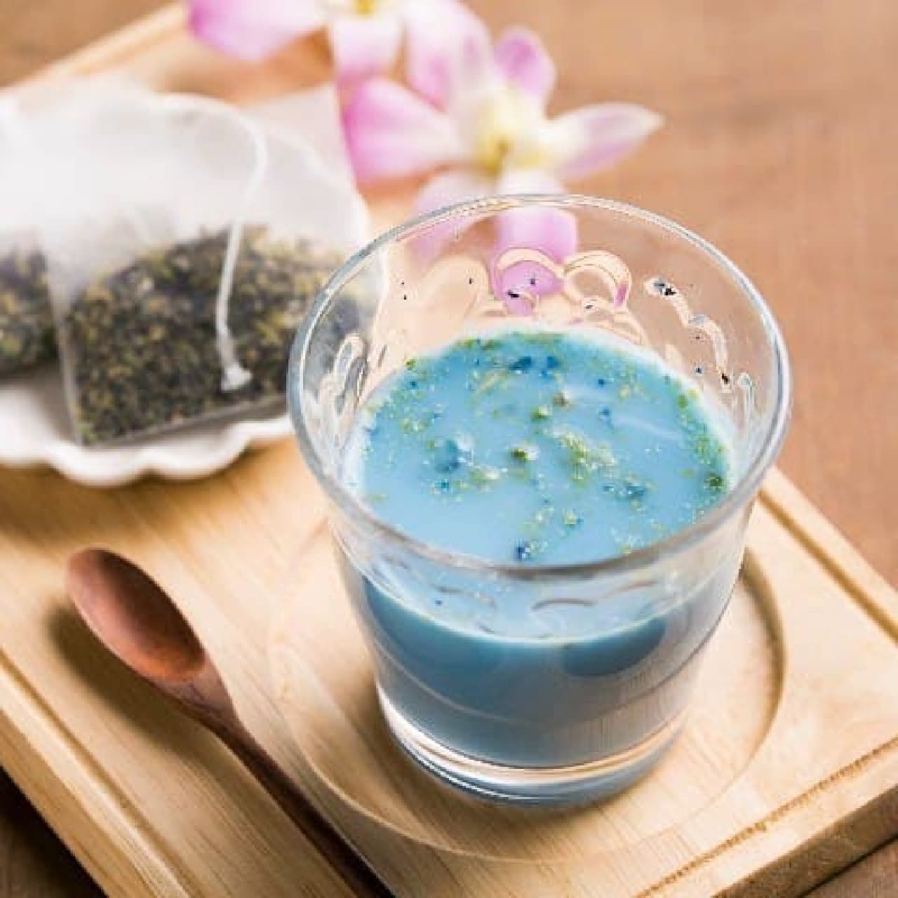 Village Vanguard Online "Blue Forest Natural Blue Anchan Blue Tea (Tea Bag Type)"