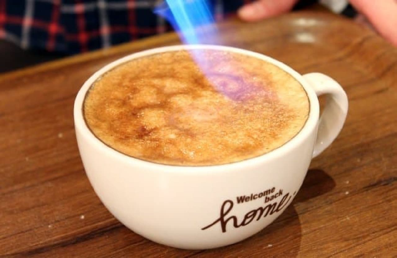 Starbucks Neighborhood and Coffee "Crème Brulee Latte"