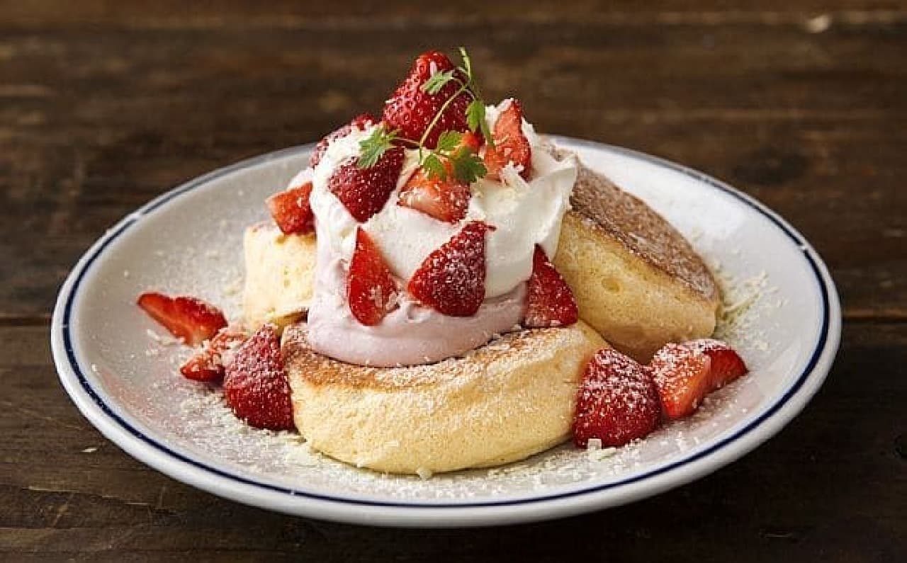 Flipper's "Miracle Pancake Milky Strawberry"