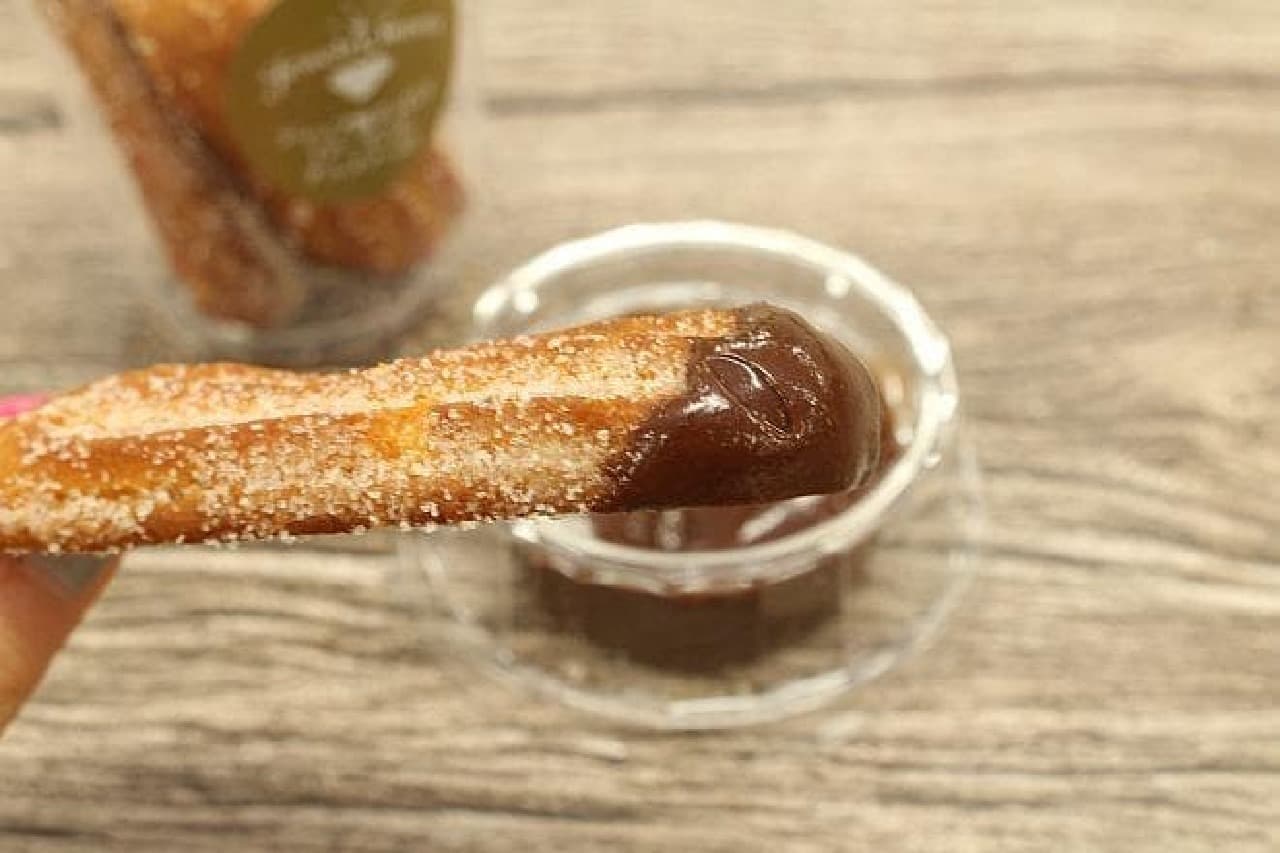 FamilyMart "Jewelry Sweets Grilled Churros"