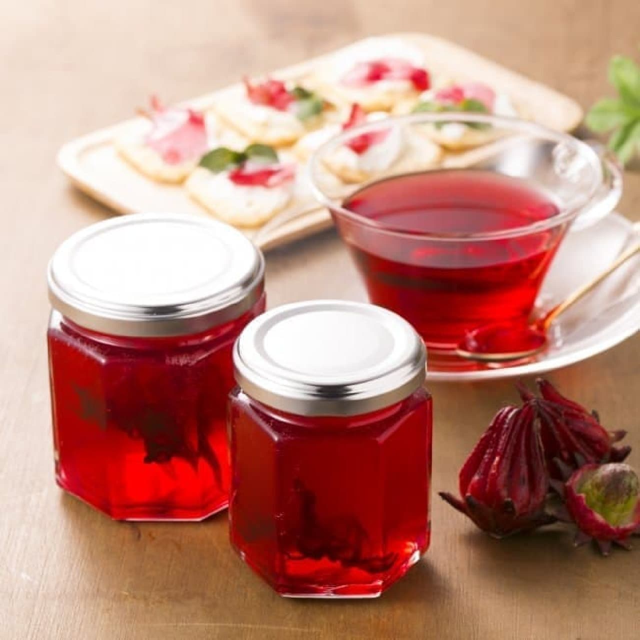 "Natural red apple jam in the blue forest" at Villevan online shop