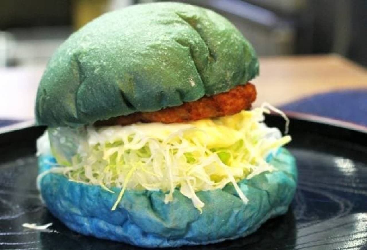 "Denim Burger" on Okayama / Kurashiki Denim Street
