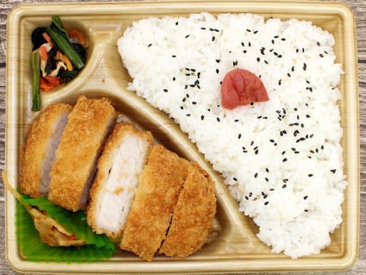 LAWSON "Niigata Koshihikari Aged Loin Tonkatsu Lunchbox