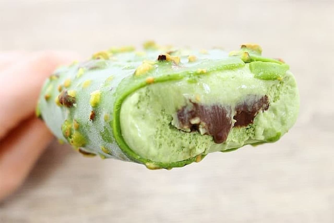 Akagi Nyugyo "Ibert Ice Dessert Stick Matcha"