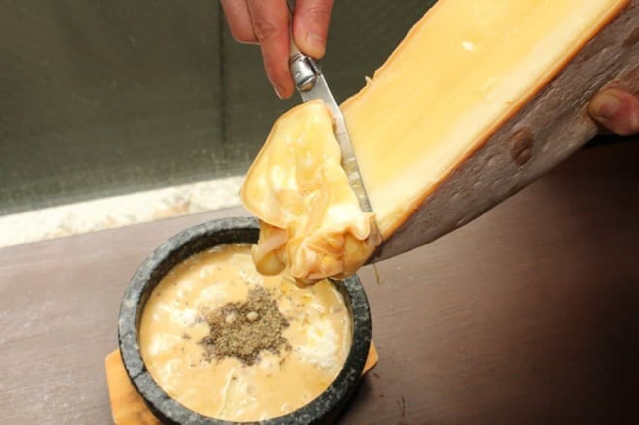 DAIGOMI「チーズ屋さん本気の石焼チーズリゾット」