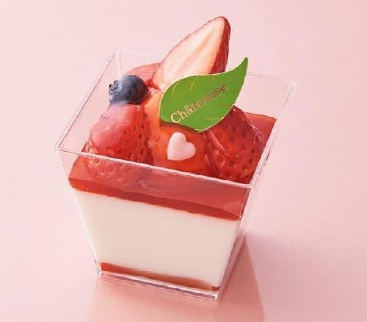 Chateraise "Mother's Day Strawberry Annin Tofu"