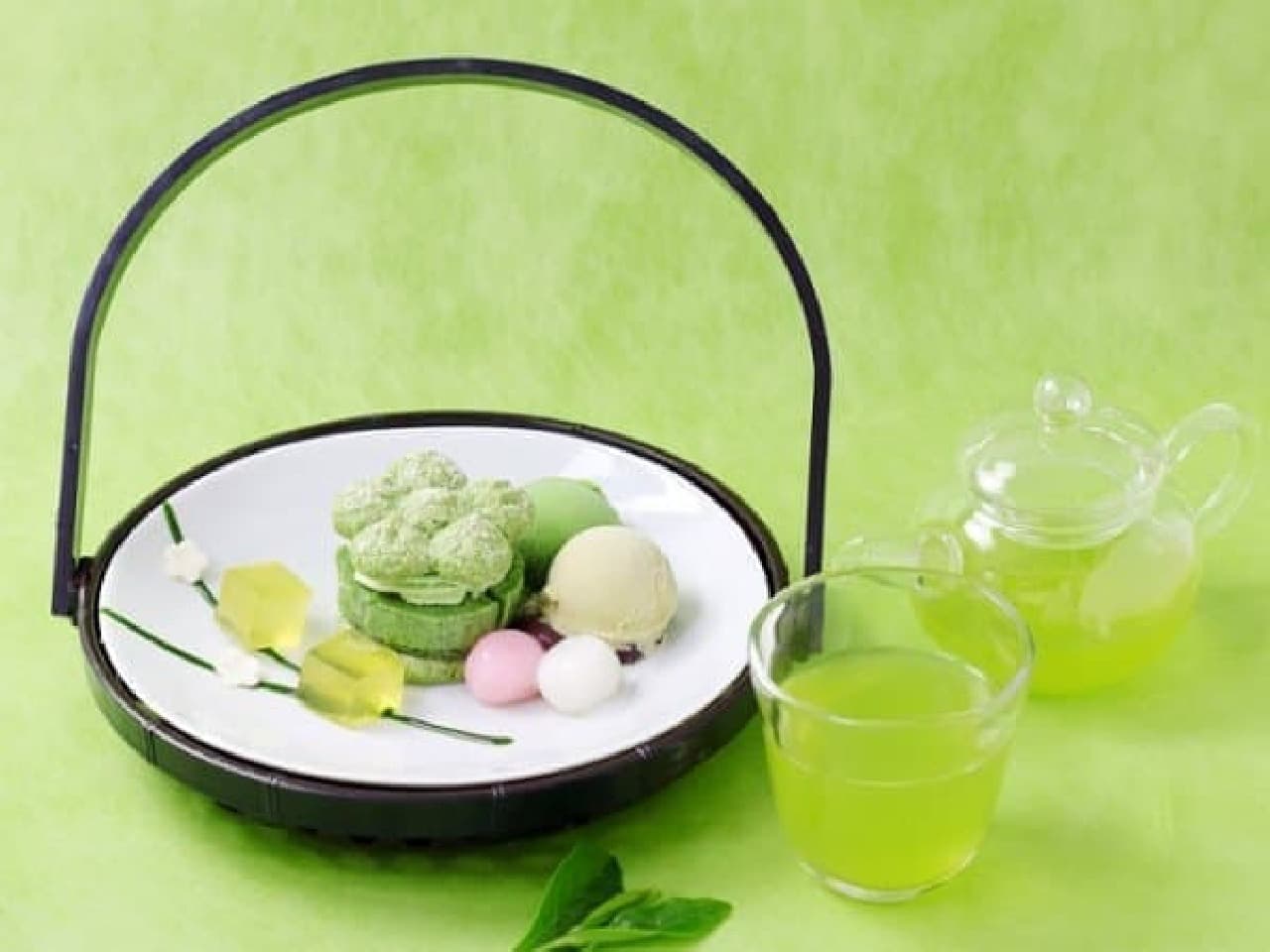 Limited to the main store of Tsujiri Tea House, "Early Summer Flower Basket-with Uji New Tea-"