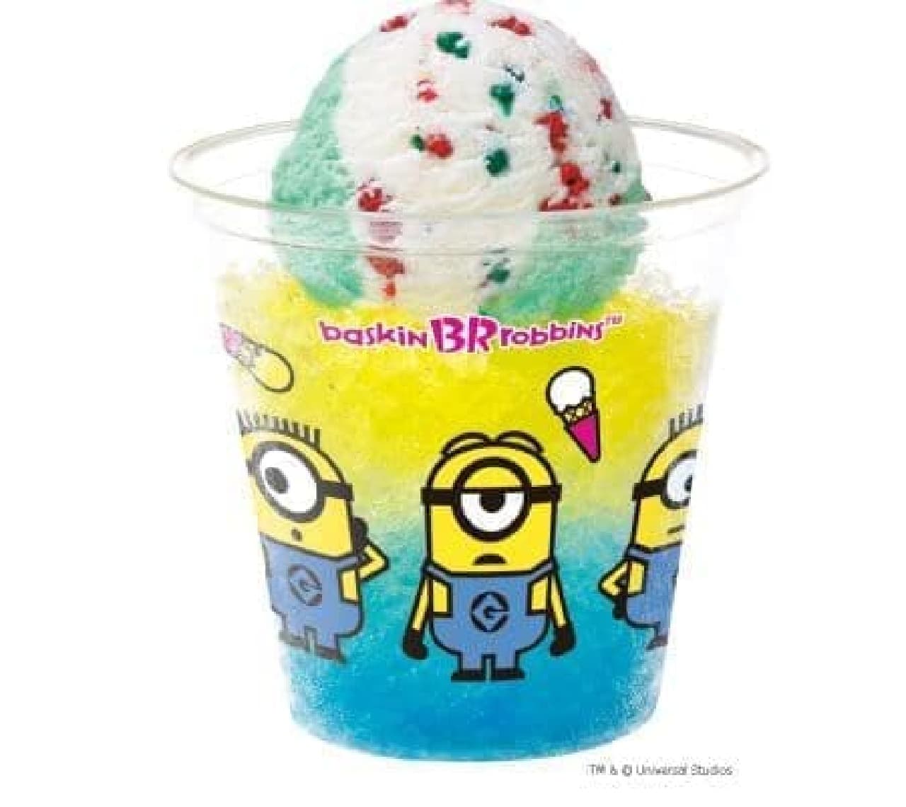 "Crush Ice Minions" is "Grape & Muscat" is shaved ice that you can enjoy both grape and muscat flavors at the same time.