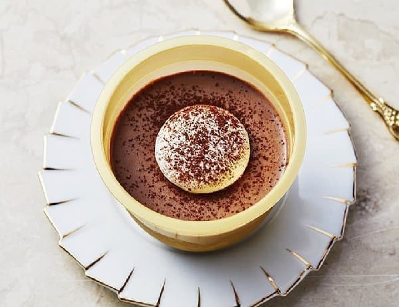 Lawson "Uchi Cafe SWEETS x GODIVA Chocolatier Pudding"