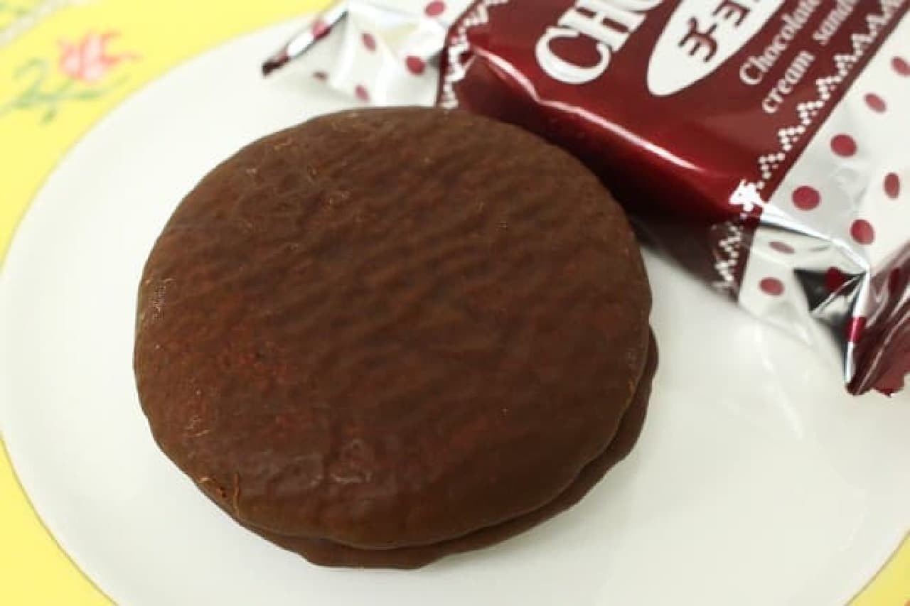 Lotte "Choco Pie [Two True LOVE Berry Flavors]"