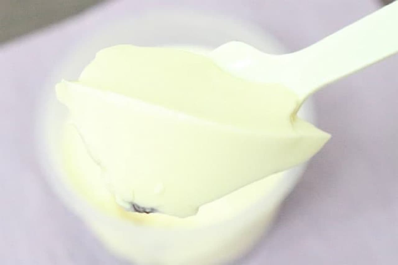 Aoyama-dori pudding shop "Tofu pudding"