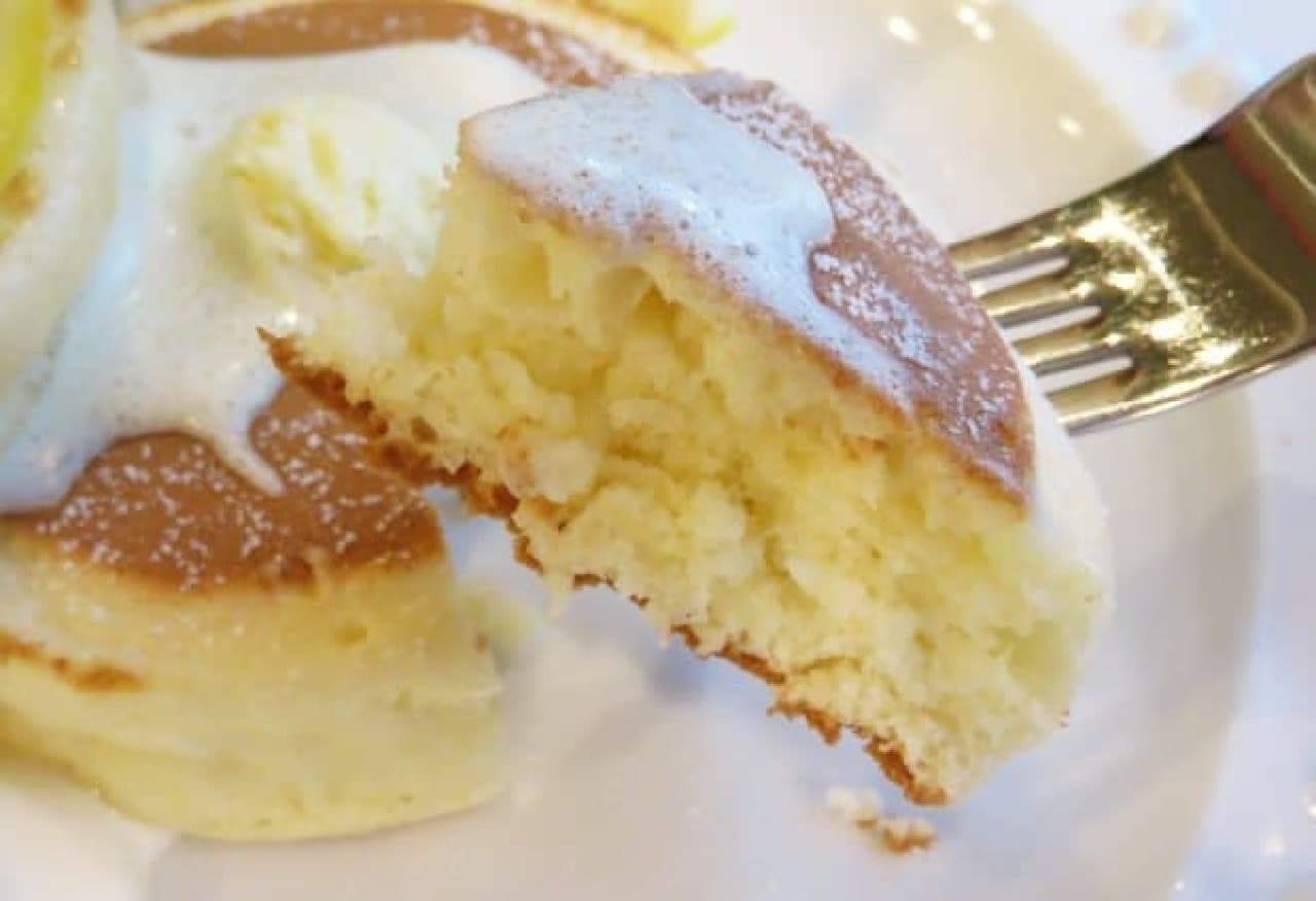 カフェ・オーレ「レモンのパンケーキ」