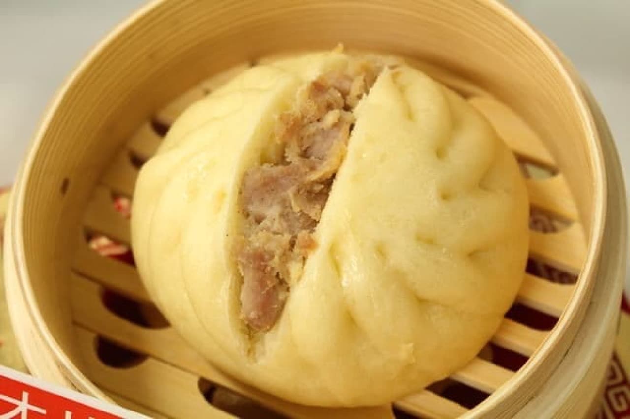 FamilyMart 2017 Chinese steamed bun