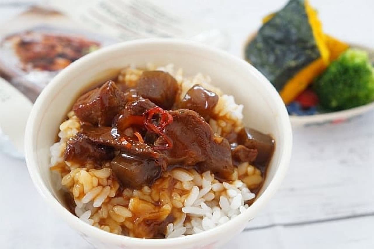 MUJI's "Beef streaks and konnyaku nobokkake on rice"