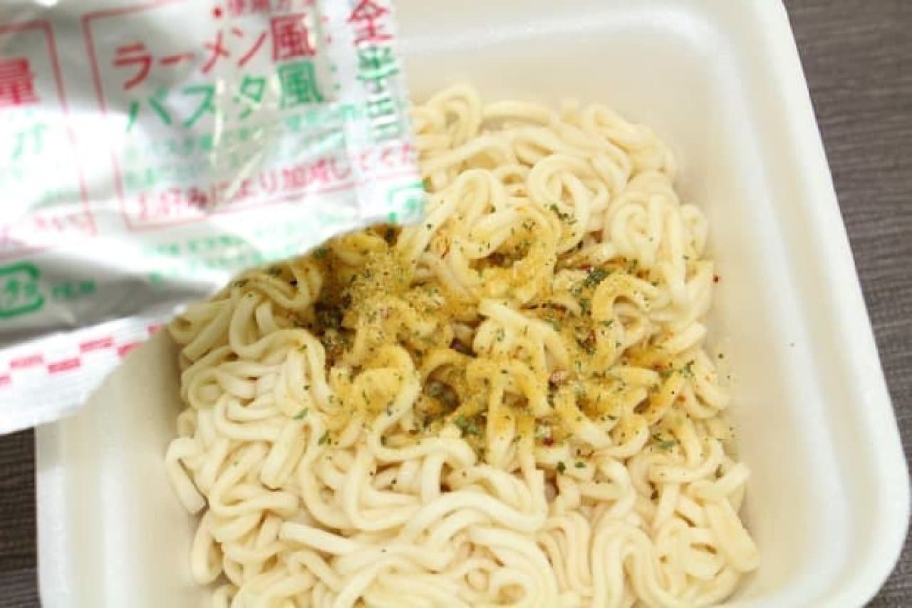 東京拉麺「ペペロンチーノ」