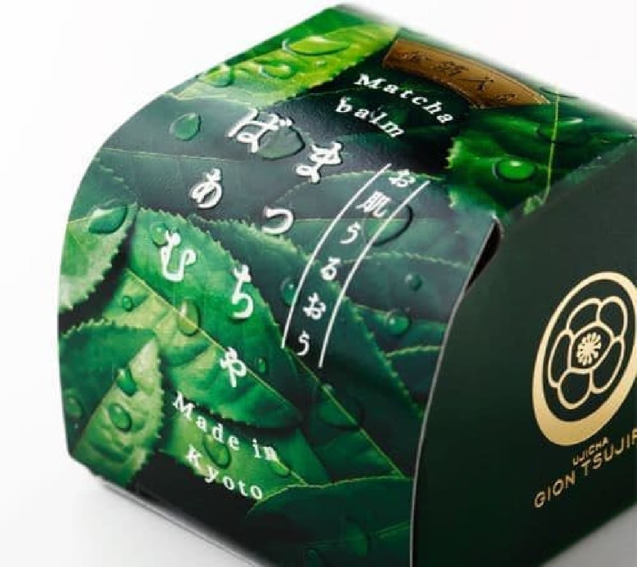 「抹茶ばぁむ」は、祇園辻利の最高級抹茶「建都の昔（けんとのむかし）」が使用されたスキンケアクリーム