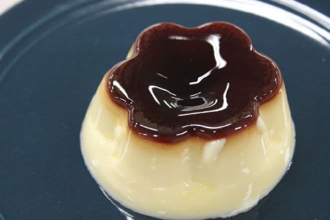 Luxury pudding pudding Fondant custard is a pudding pudding that can be enjoyed by adults as well.