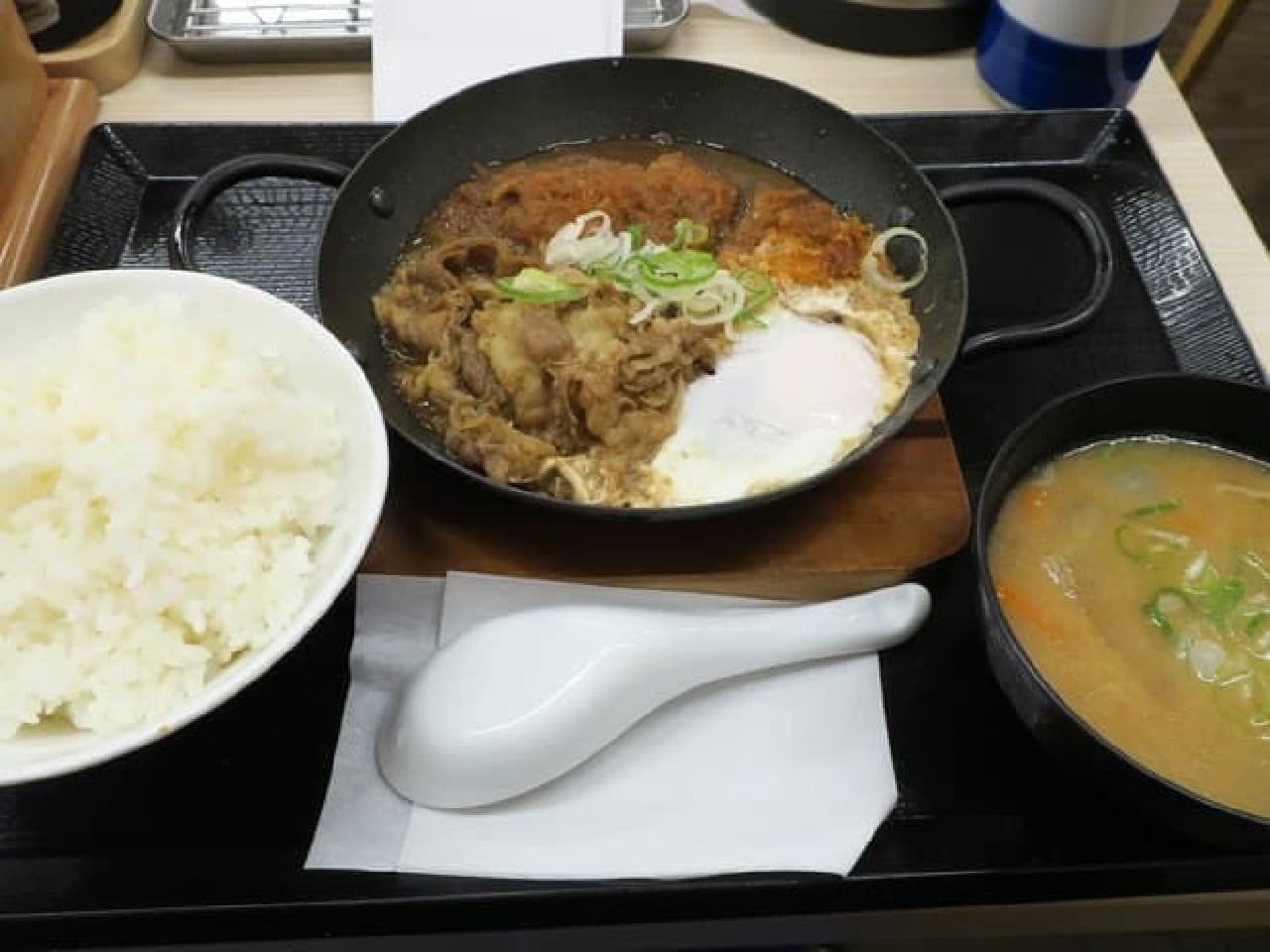 Katsuya chicken cutlet beef sukiyaki set meal