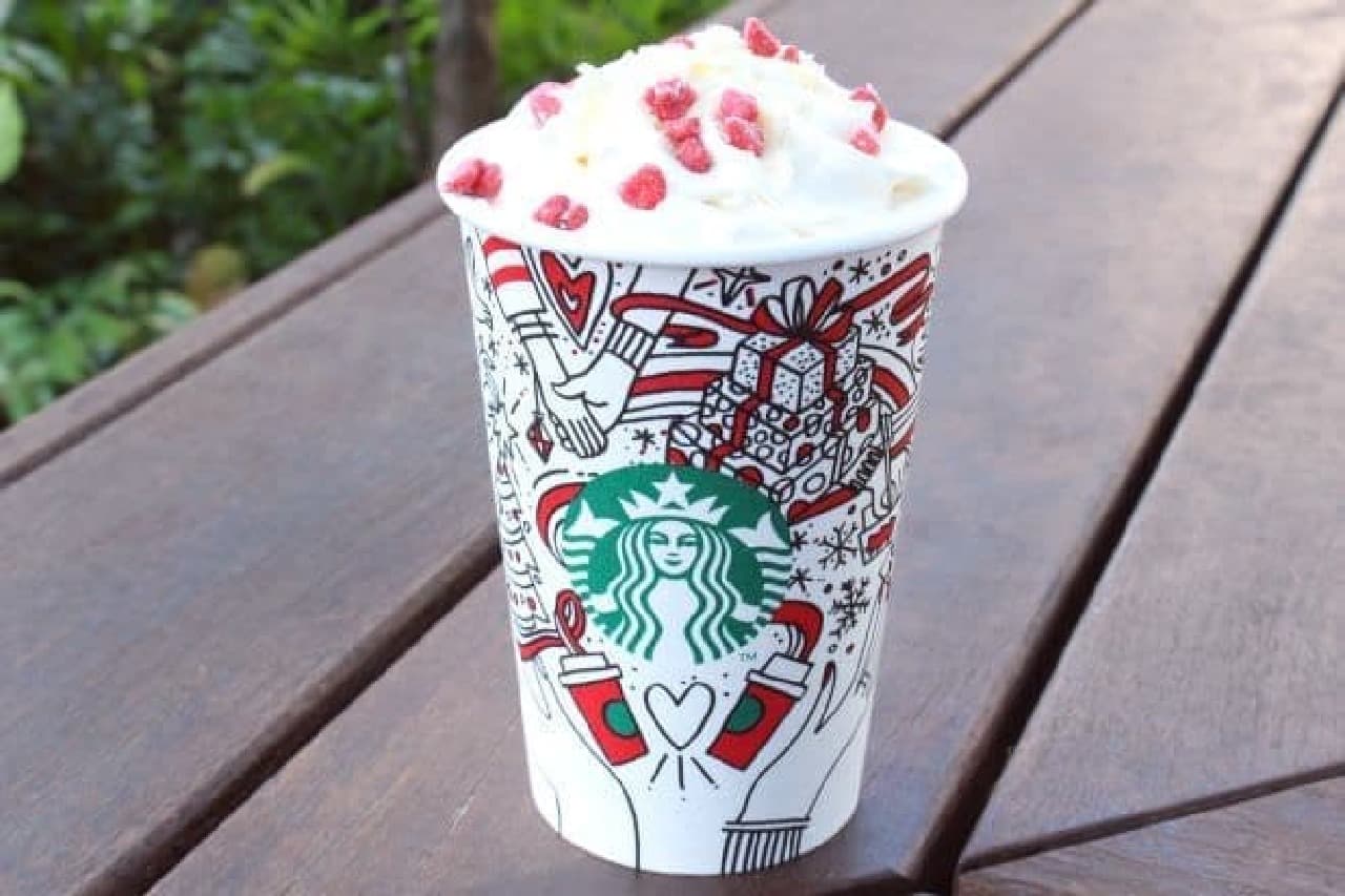 Raspberry White Chocolate Frappuccino is a cup of sweet and sour raspberries and white chocolate that you can enjoy at the same time.