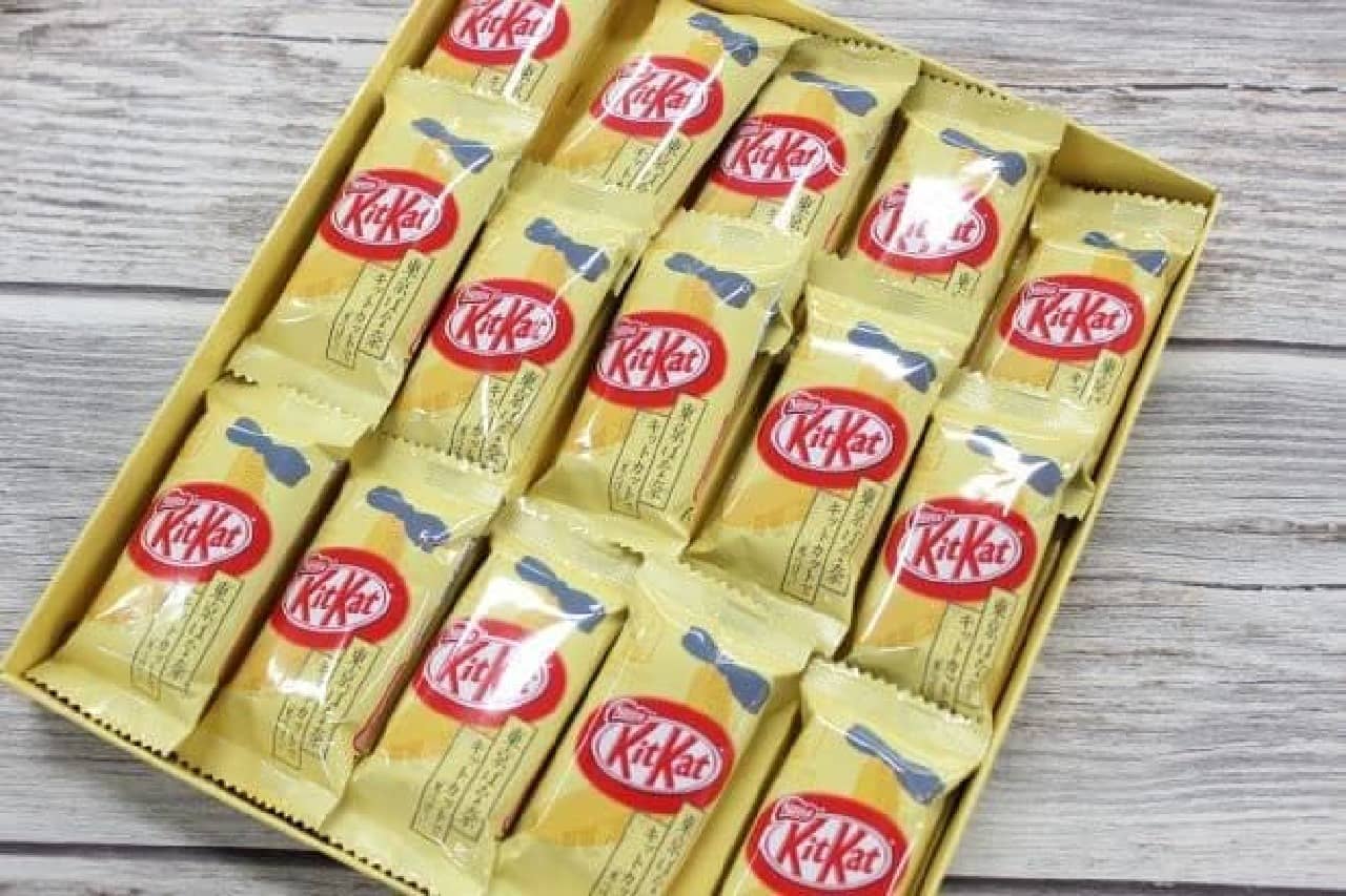 「東京ばな奈 キットカットで『見ぃつけたっ』」は、キットカットと東京ばな奈が組み合わされたチョコレート菓子